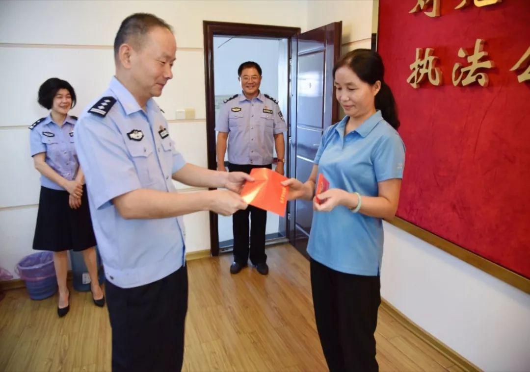 最新牺牲民警，英雄背后的感人故事